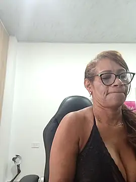 BustyMilf  online show from 15, 11, 2025