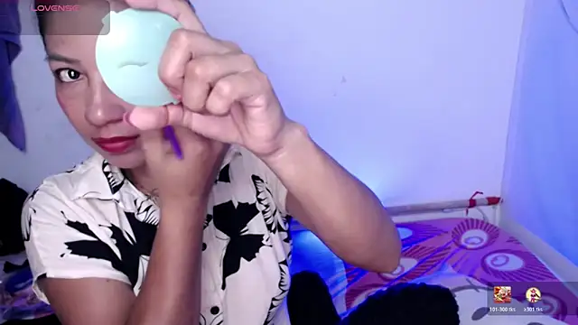 ninatiny online show from 6, 4, 2026