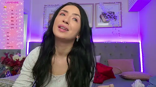 Snapshot of GlamKate chatting on 16, 12, 2025 GlamKate online show from 16, 12, 2025