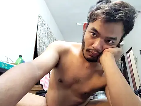 Snapshot of eizy2310 chatting on 7, 12, 2024 eizy2310 online show from 7, 12, 2024