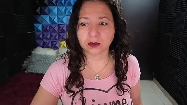 katifoxx online show from 28, 10, 2025