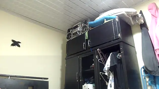 Snapshot of adrixxx38 chatting on 8, 5, 2026 adrixxx38 online show from 8, 5, 2026