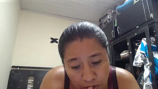 Snapshot of adrixxx38 chatting on 1, 6, 2026 adrixxx38 online show from 1, 6, 2026