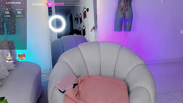 Angel Peach online show from 13, 12, 2024
