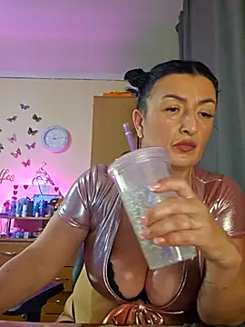 Hotangel75 online show from 13, 12, 2025