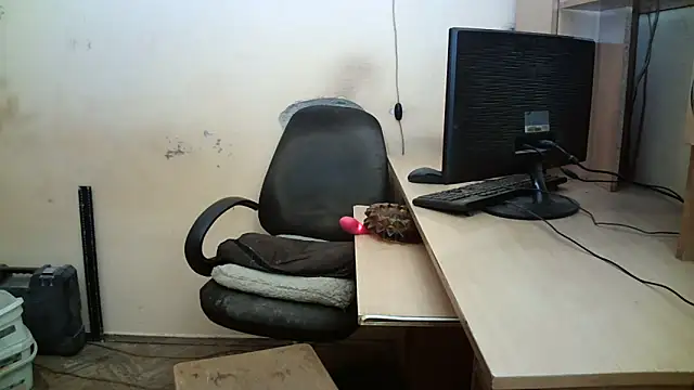 Snapshot of dundyFocus chatting on 20, 3, 2025 dundyFocus online show from 20, 3, 2025