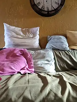 mila38 online show from 1, 10, 2025