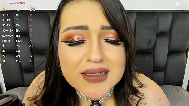 MartinaMadisson online show from 10, 3, 2025