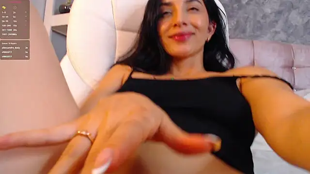 Snapshot of niko_robin chatting on 13, 12, 2024 niko robin online show from 13, 12, 2024