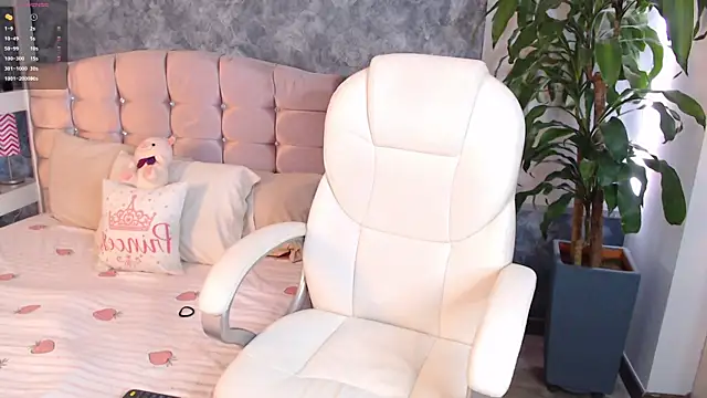 Snapshot of niko_robin chatting on 17, 2, 2025 niko robin online show from 17, 2, 2025