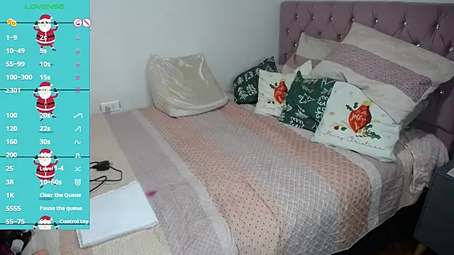 cristin doll  online show from 31, 12, 2024