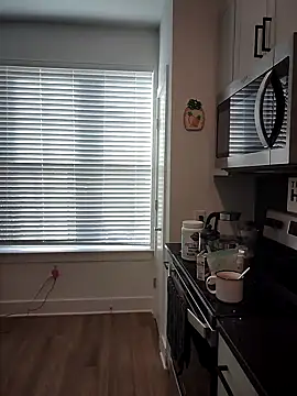 HollyTattoo online show from 6, 12, 2024