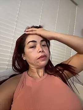 Snapshot of TefyLove20 chatting on 11, 10, 2025 TefyLove20 online show from 11, 10, 2025
