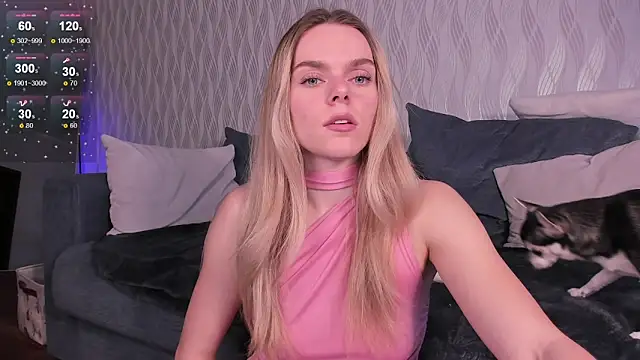 Snapshot of CharliSweet chatting on 13, 2, 2026 CharliSweet online show from 13, 2, 2026