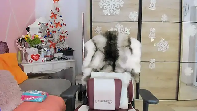 Snapshot of Maryelle chatting on 17, 12, 2024 Maryelle online show from 17, 12, 2024