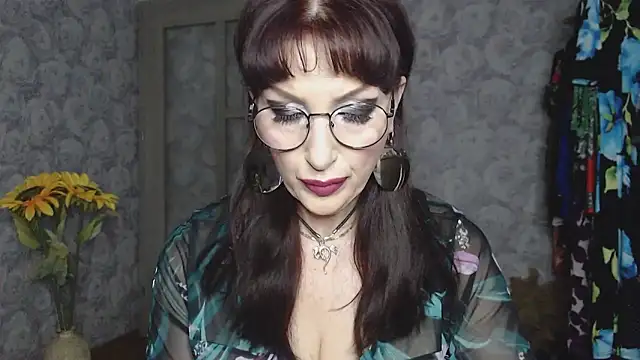 Snapshot of Aziza1 chatting on 11, 6, 2026 Aziza1 online show from 11, 6, 2026