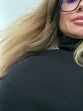 Etwas neugierig online show from 17, 12, 2024