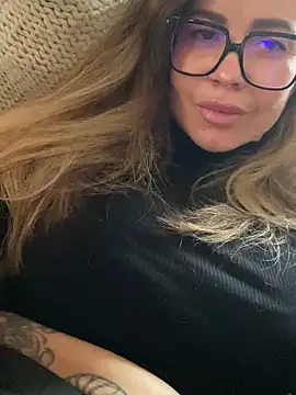 Etwas neugierig online show from 24, 12, 2024