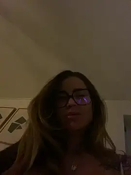 Etwas neugierig online show from 12, 1, 2025