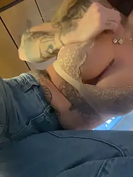 Etwas neugierig online show from 7, 2, 2025