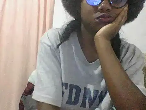 Hamie sexy online show from 15, 10, 2025