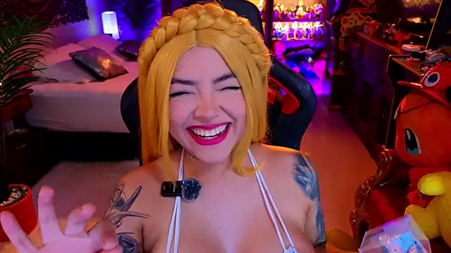 ambarEvans online show from 23, 3, 2025