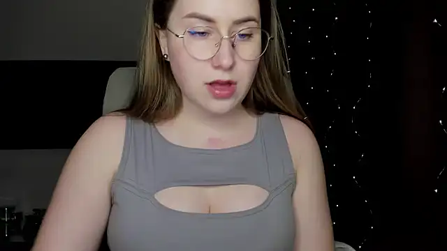 SeasonalSomeone online show from 15, 12, 2024