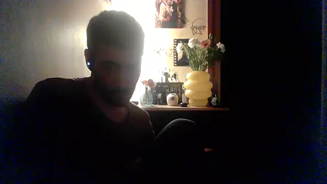 Snapshot of Ethangay chatting on 5, 4, 2026 Ethangay online show from 5, 4, 2026