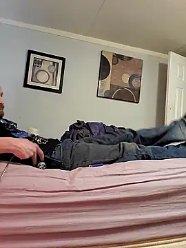 Snapshot of MaddyC6992 chatting on 1, 3, 2025 MaddyC6992 online show from 1, 3, 2025