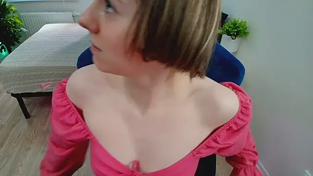 CranberryHot online show from 10, 9, 2025