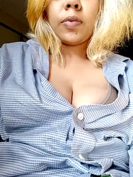 Snapshot of Nainagupta7890 chatting on 19, 11, 2025 Nainagupta7890 online show from 19, 11, 2025