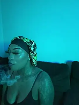 Creamesensation online show from 17, 1, 2025