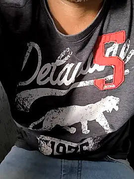 Leo Big online show from 3, 2, 2025