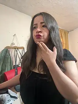 latinfemale online show from 14, 10, 2025