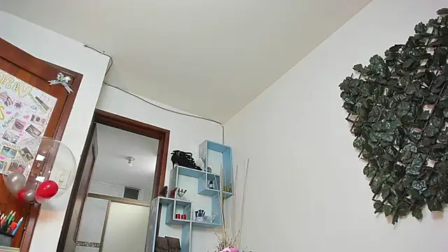 DestinyHills online show from 13, 4, 2026