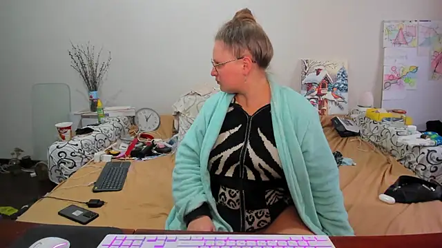 IamYourNarcotic online show from 15, 2, 2026