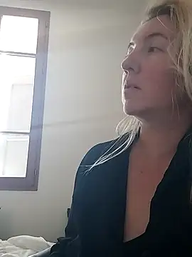 Mllesha74000 online show from 22, 4, 2026