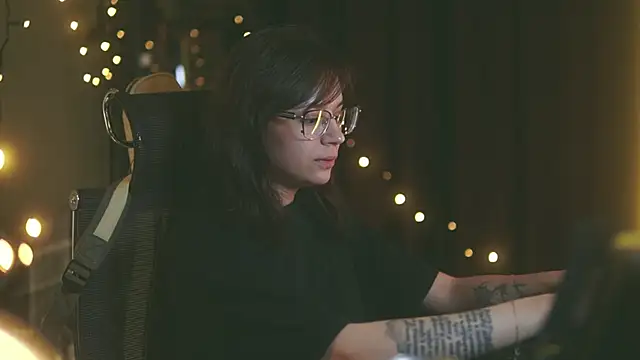 Snapshot of alyssa_sweet chatting on 10, 9, 2025 alyssa sweet online show from 10, 9, 2025