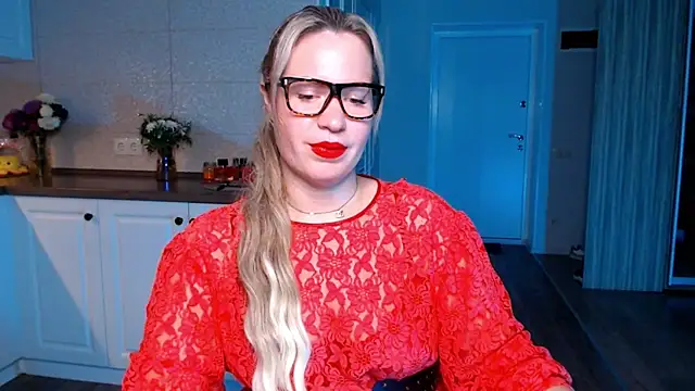 HotTiffani online show from 23, 9, 2025