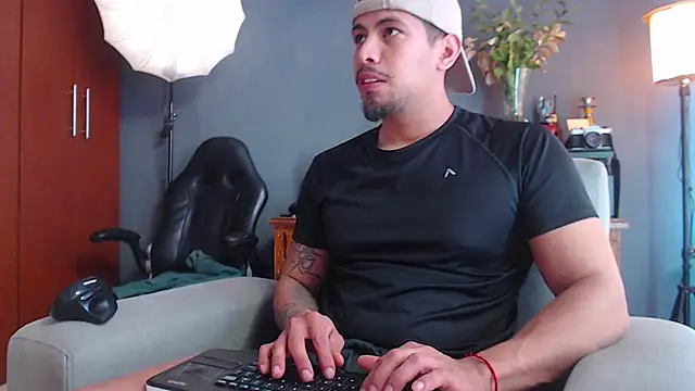 geirge teacherxx online show from 25, 10, 2025