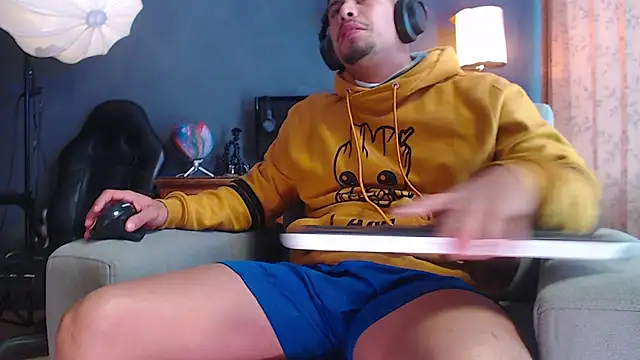 geirge teacherxx online show from 4, 12, 2025