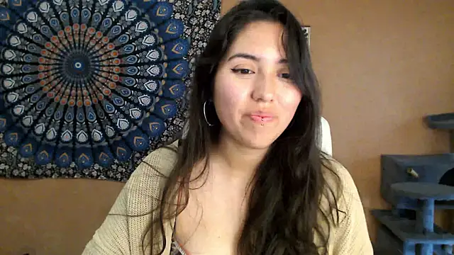 Snapshot of IntimateTales chatting on 9, 11, 2025 IntimateTales online show from 9, 11, 2025