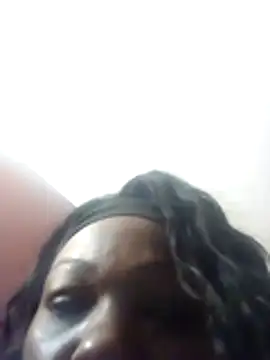 Snapshot of tgriff2k chatting on 3, 12, 2025 tgriff2k online show from 3, 12, 2025