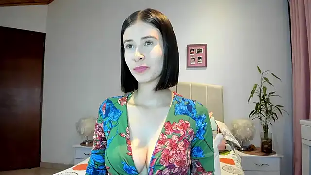 macarena vallejo online show from 6, 12, 2024