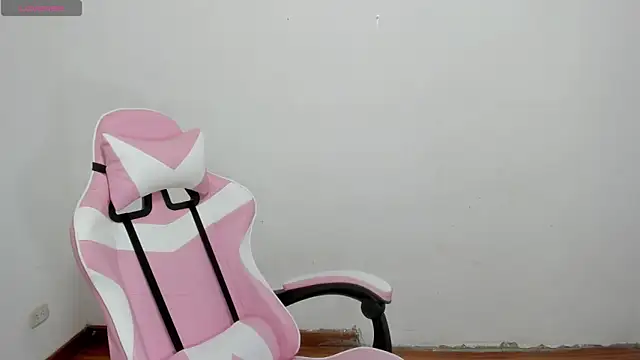 Anal Milky Momma online show from 11, 1, 2025