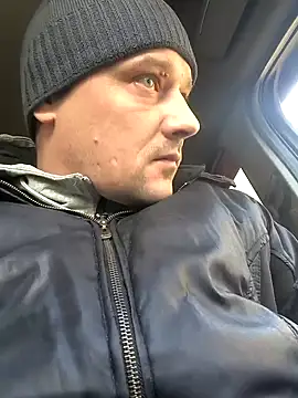 DanielOhCool online show from 5, 1, 2025