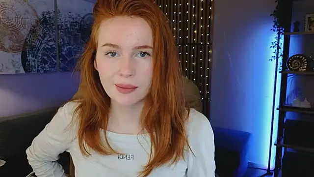 Snapshot of GingerArin chatting on 3, 2, 2025 GingerArin online show from 3, 2, 2025