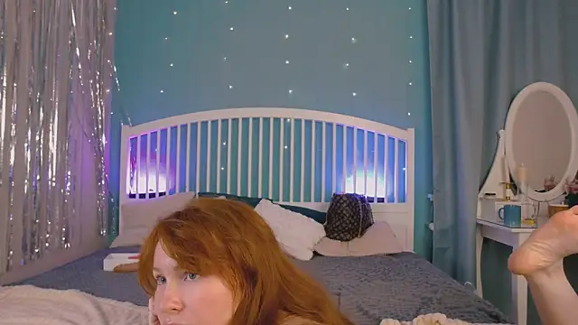 Snapshot of GingerArin chatting on 6, 7, 2026 GingerArin online show from 6, 7, 2026
