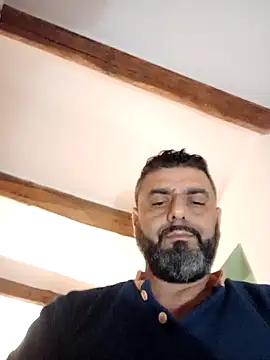 Snapshot of ChiIul11 chatting on 7, 10, 2025 ChiIul11 online show from 7, 10, 2025