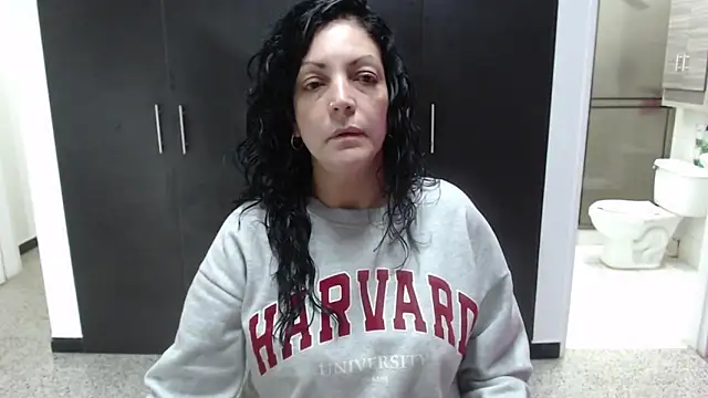 mijal queen online show from 15, 11, 2025